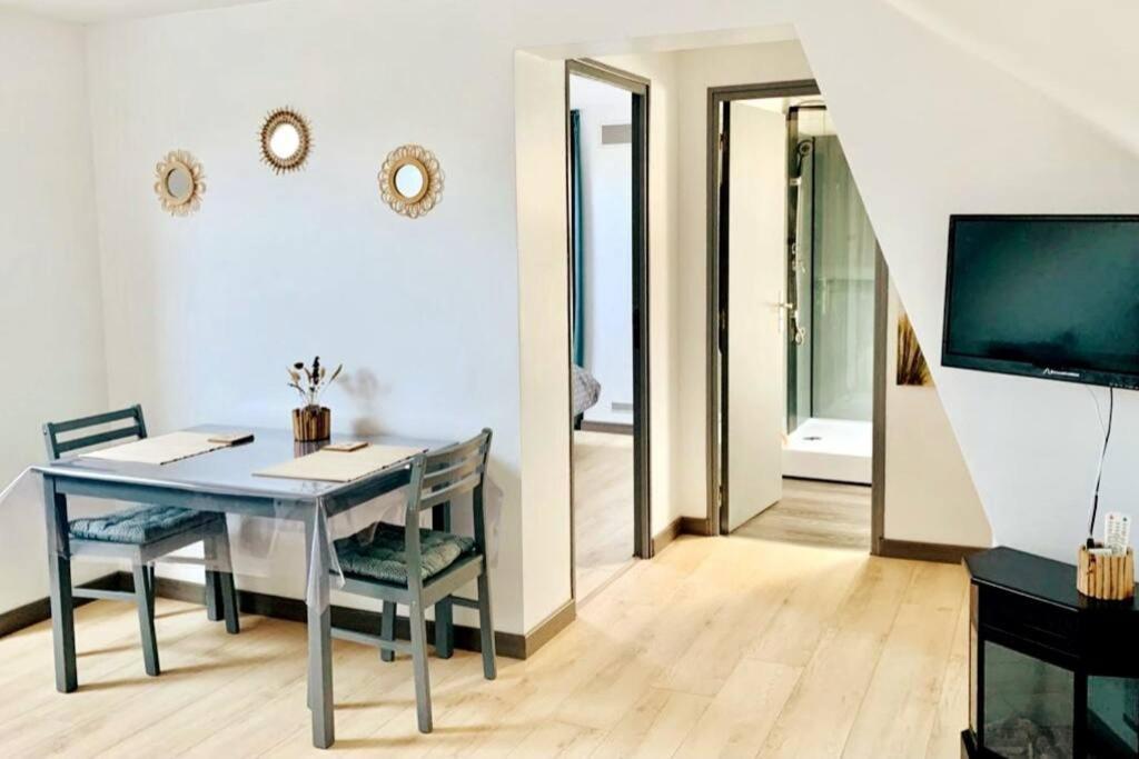 Apartment Le Cosy, T1 A 50m De La Mer, Centre
